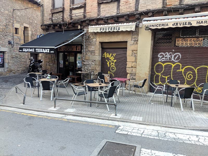 Erdikoa Taberna - bar para ver fútbol en San Sebastián