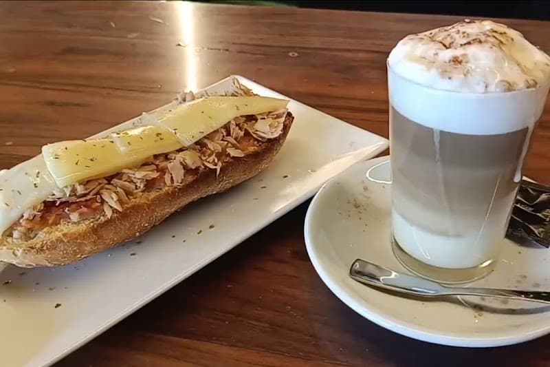 Orenes Sports Bar & Salón de Juego - bar para ver fútbol en Murcia