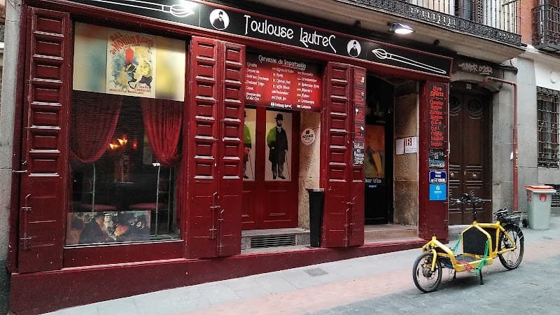 Huertas | Sports Pub Madrid - bar para ver fútbol en Madrid