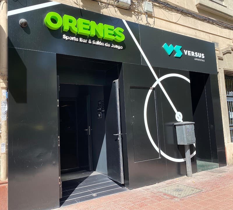 Orenes Sports Bar & Salón de Juego - bar para ver fútbol en Valencia