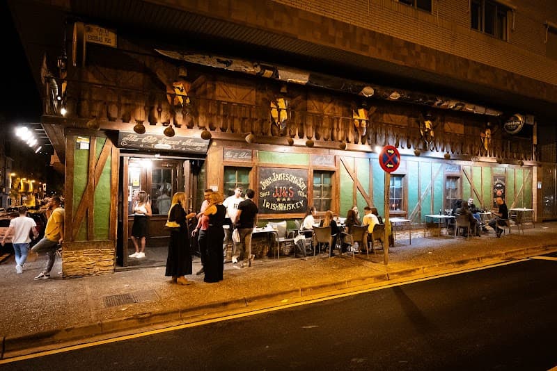 The Old Sport Tavern - bar para ver fútbol en Zaragoza