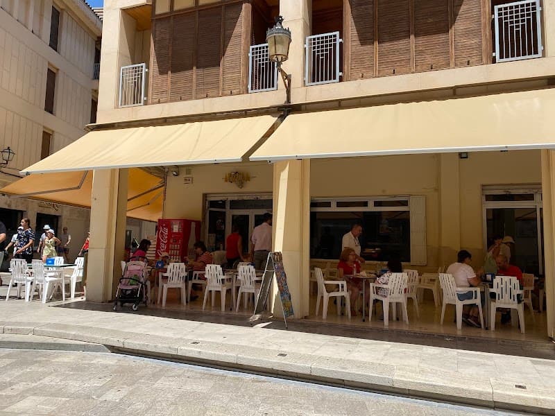 Cafetería África - bar para ver fútbol en Elche