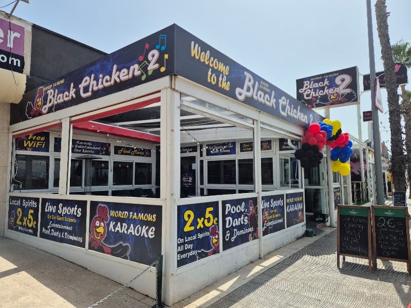 Black Chicken 2 - bar para ver fútbol en Benidorm