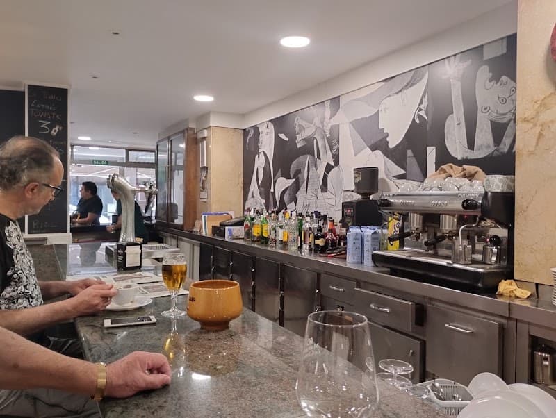 Bar Rial - bar para ver fútbol en Santiago de Compostela
