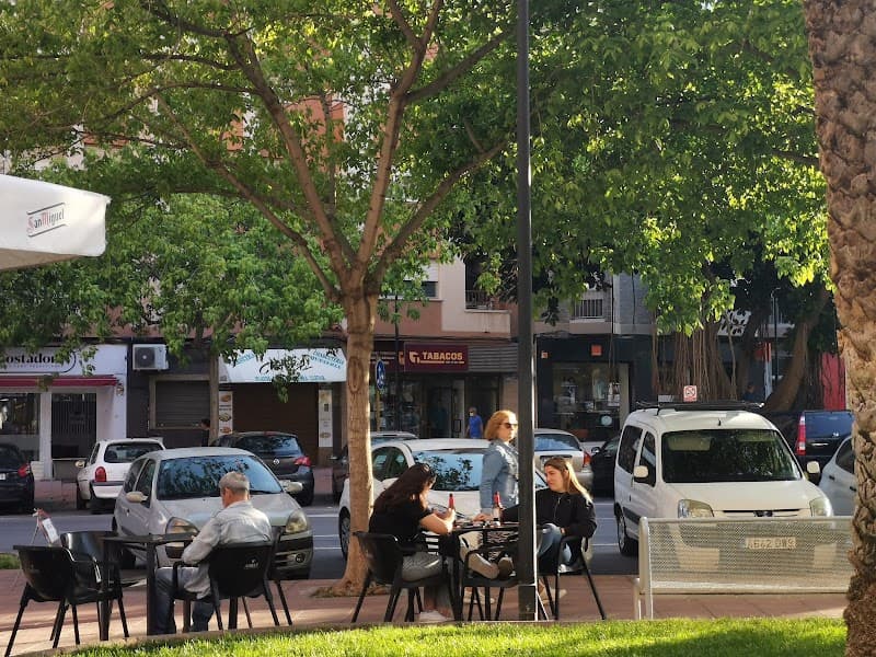 Cervezeria PLAZA - bar para ver fútbol en Castellón de la Plana