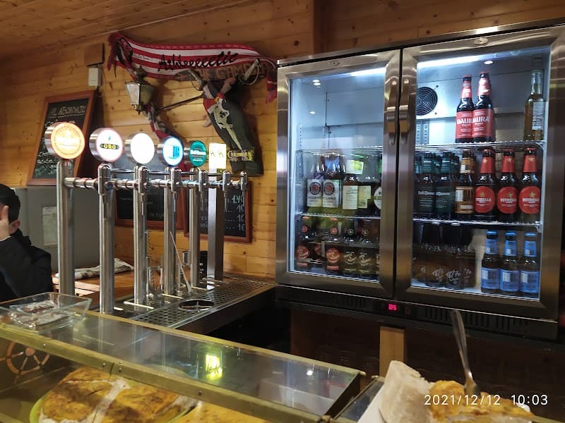 Al Abordaje taberna - bar para ver fútbol en Bilbao