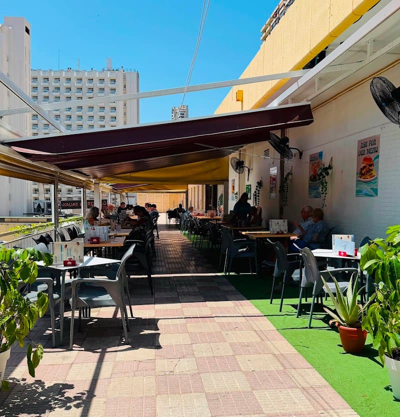 Bar Acuarium - bar para ver fútbol en Benidorm
