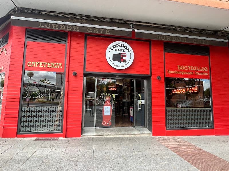 London siglo cafe - bar para ver fútbol en Logroño