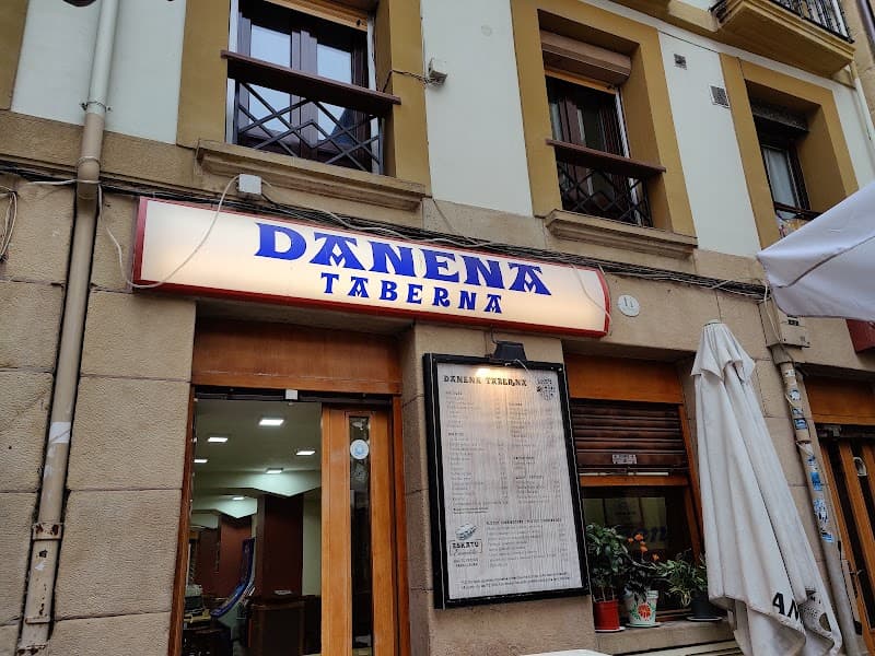 Danena - bar para ver fútbol en San Sebastián