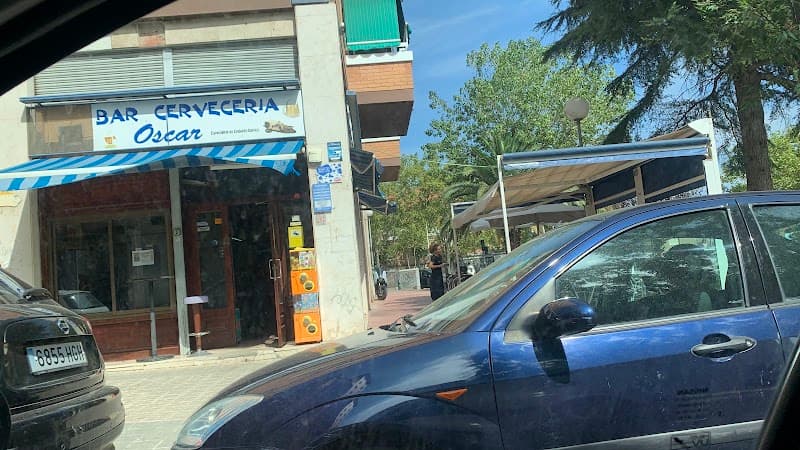 Bar cervecería Oscar - bar para ver fútbol en Badalona