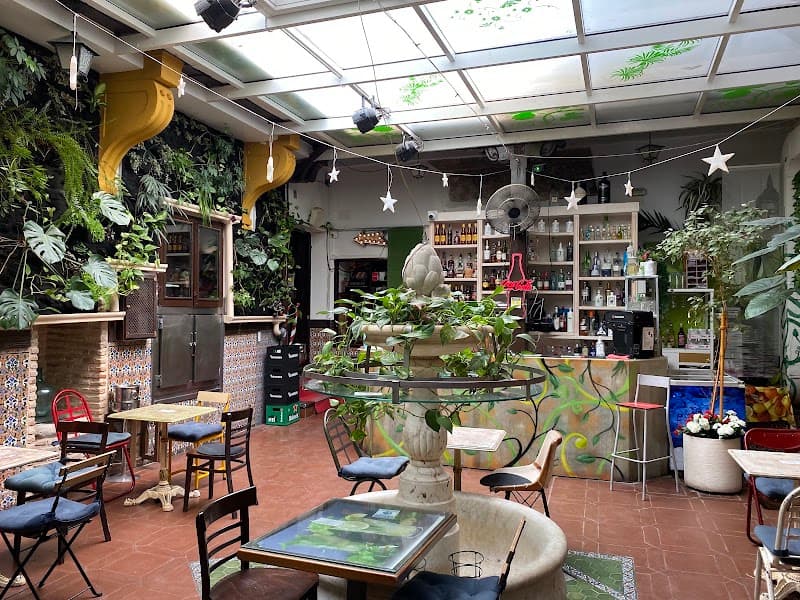 Botanic Bar Legendario - bar para ver fútbol en Toledo