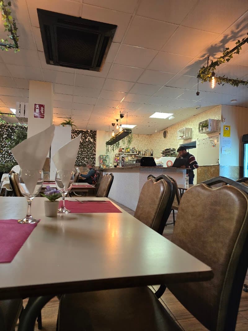 La Cantonada - bar para ver fútbol en Tarragona