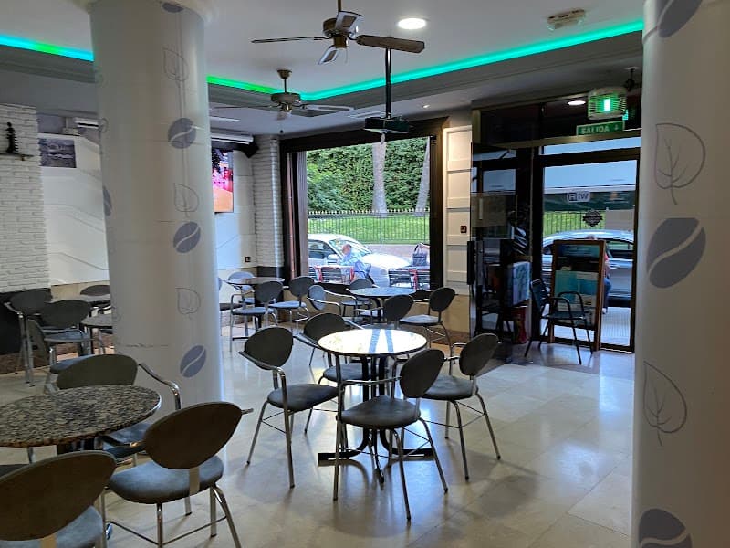 Tapería Titi’s Sur. - bar para ver fútbol en Albacete