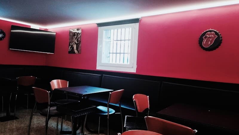 BAR SAXON.