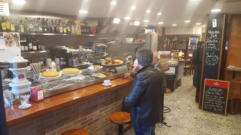 Nou - bar para ver fútbol en Girona