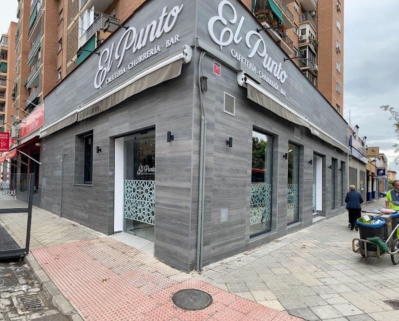El Punto - bar para ver fútbol en Granada