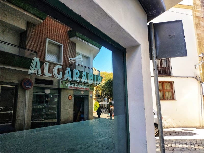 Algarabía Café & Copas