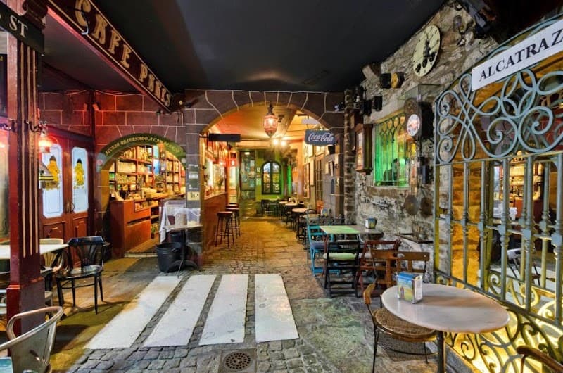 Pub Momo - bar para ver fútbol en Santiago de Compostela