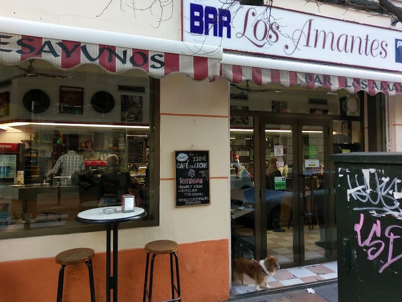Bar Los Amantes - bar para ver fútbol en Zaragoza