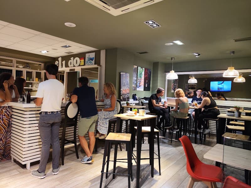 El Domi - bar para ver fútbol en Oviedo