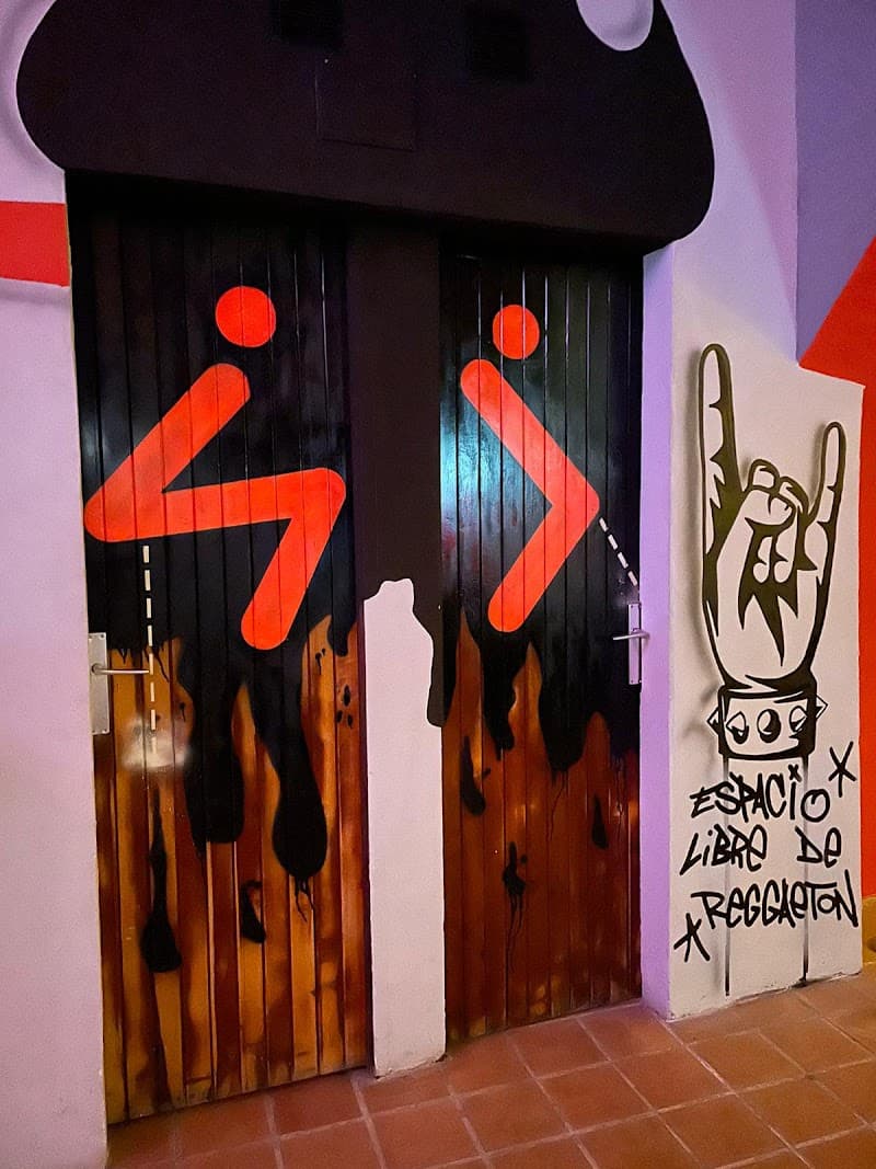 De Miedo Rock Bar