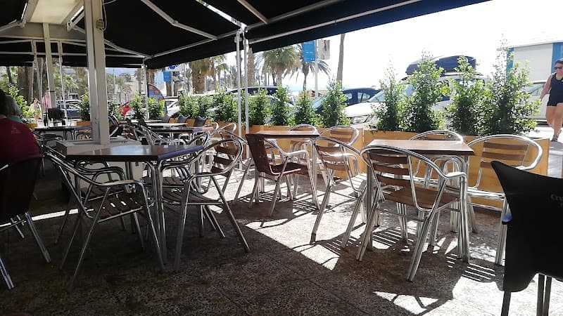 El Mercader Cocktail Bar - bar para ver fútbol en Málaga