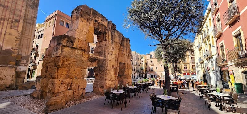 HOME RUN - bar para ver fútbol en Tarragona