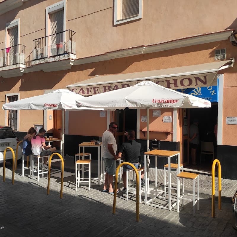 Bar El tiro del Pichón - bar para ver fútbol en Cádiz