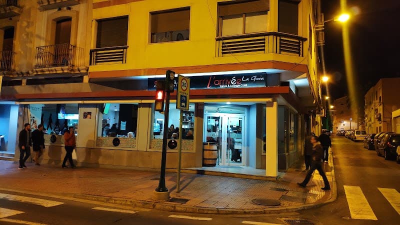 Bar L'arrivée La Gloria - bar para ver fútbol en Almería