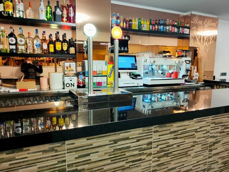 Bar Olivet