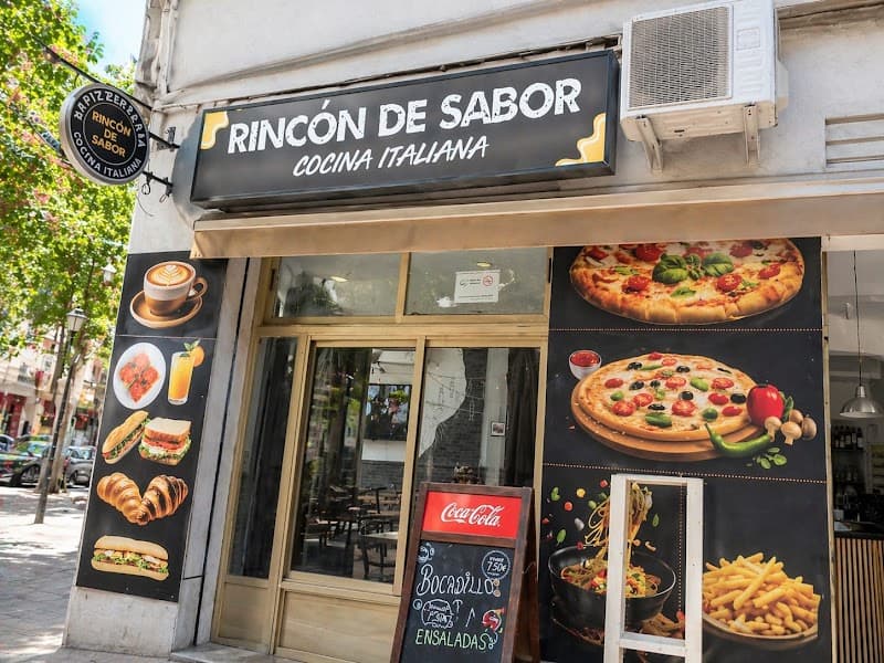 Rincón de sabor Italian Food Pizzeria & Bar - bar para ver fútbol en Valencia