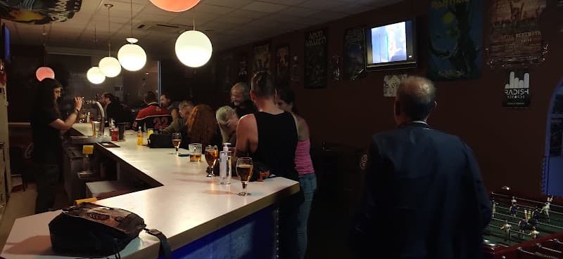 Bar Metal Heart - bar para ver fútbol en Tarragona