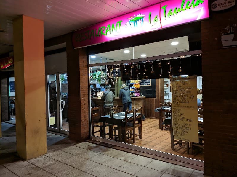La Tauleta bar restaurante - bar para ver fútbol en Tarragona