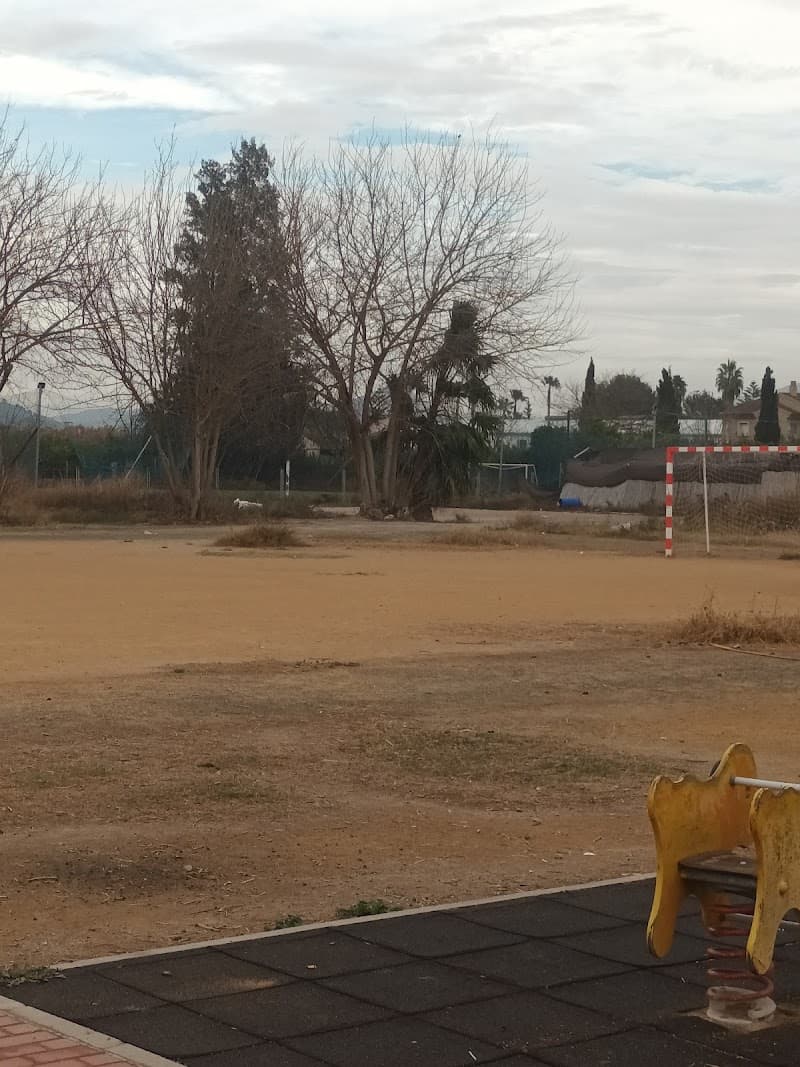 Campo practicas - bar para ver fútbol en Murcia