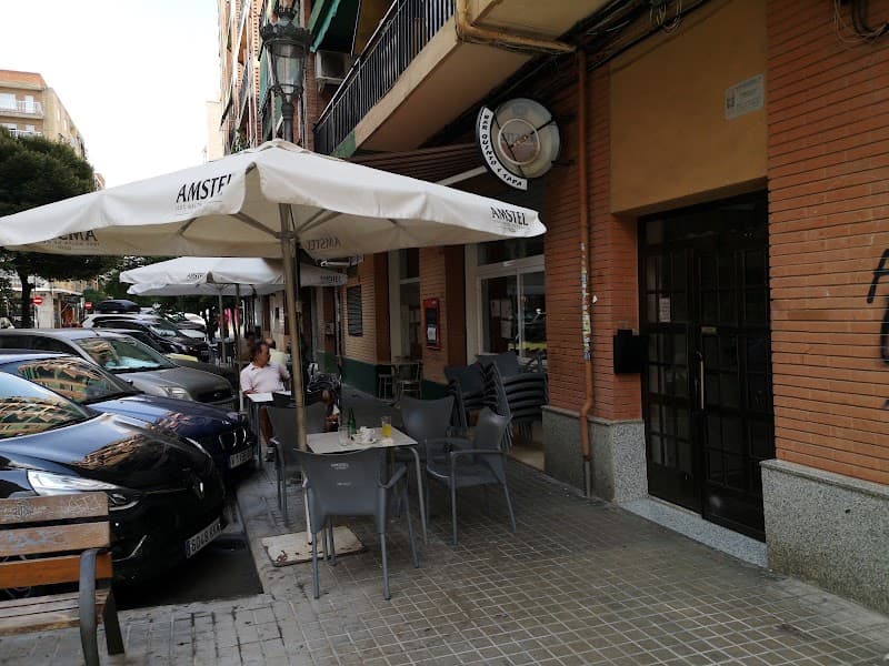 Bar Quinto Y Tapa Valencia - bar para ver fútbol en Valencia