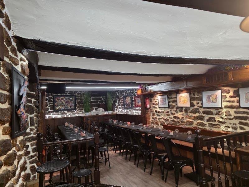 Cervecería Refugio - bar para ver fútbol en Vitoria-Gasteiz