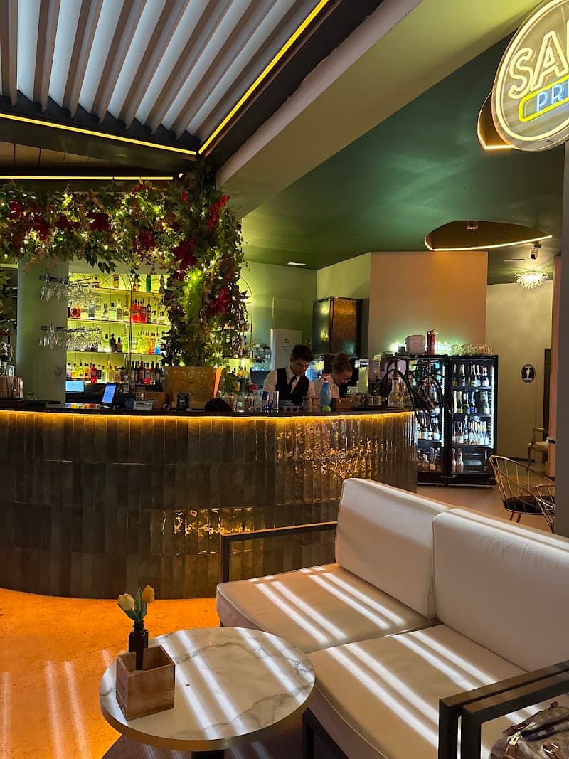 Sausalito Premium Club