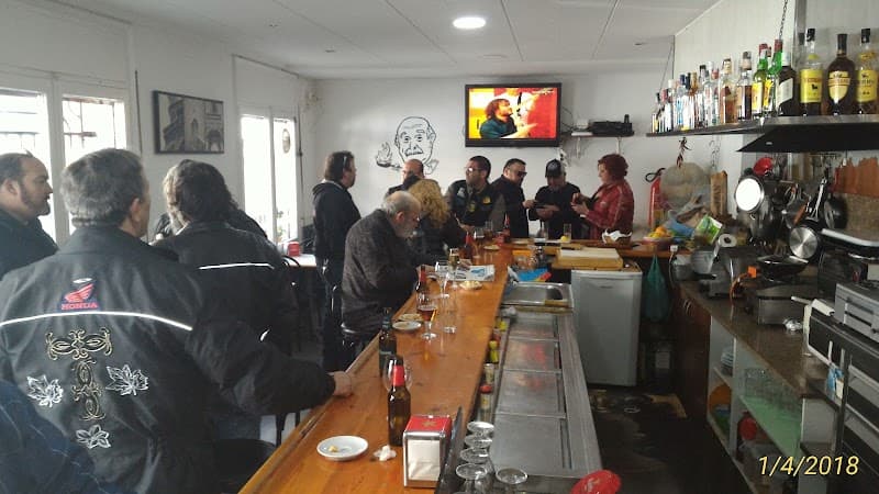 BAR CAL TENA - bar para ver fútbol en Terrassa