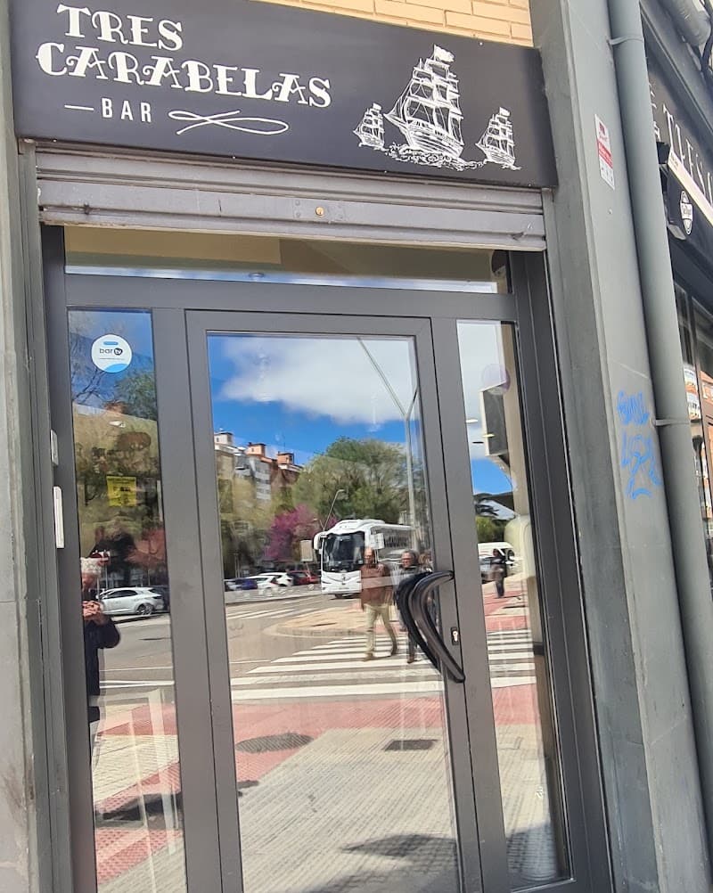 Bar Tres Carabelas - bar para ver fútbol en Burgos