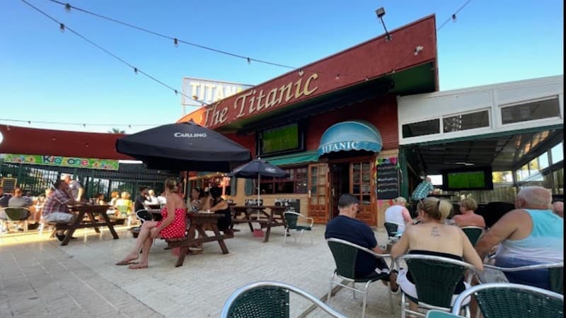 Bar Titanic - bar para ver fútbol en Benidorm