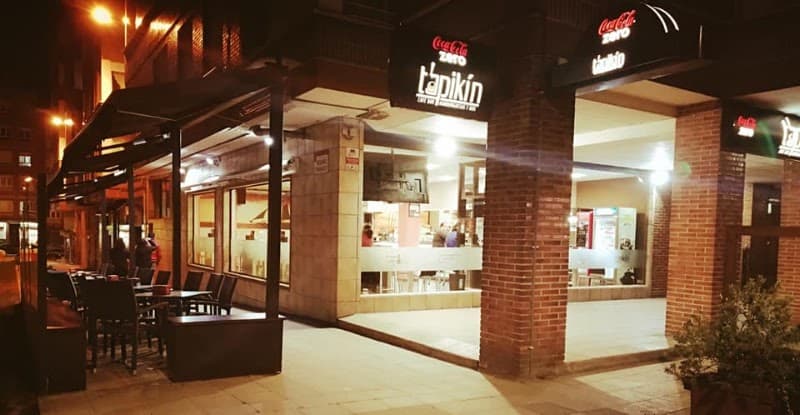 Tapikín Café Bar - bar para ver fútbol en Gijón