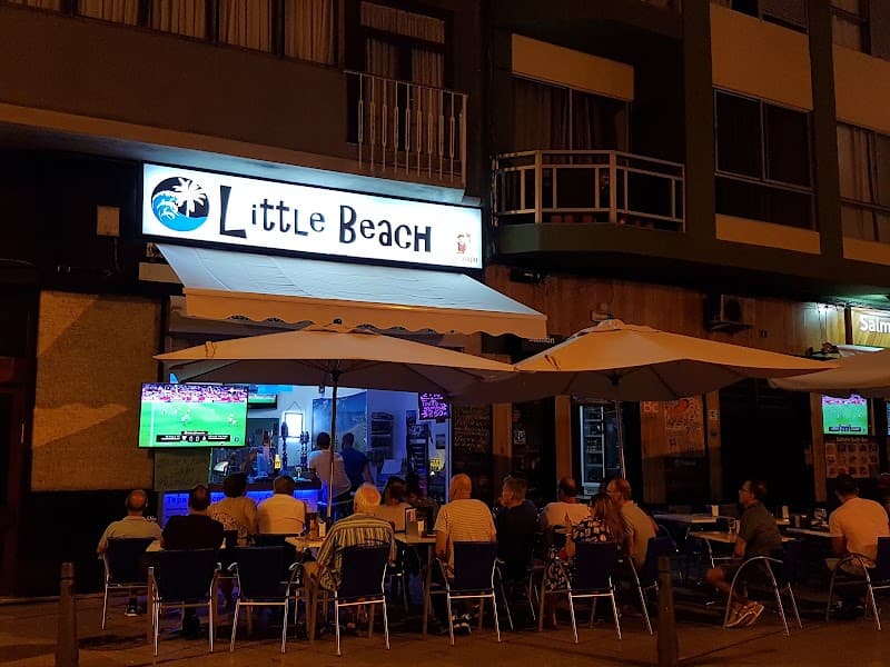 Little Beach - bar para ver fútbol en Las Palmas