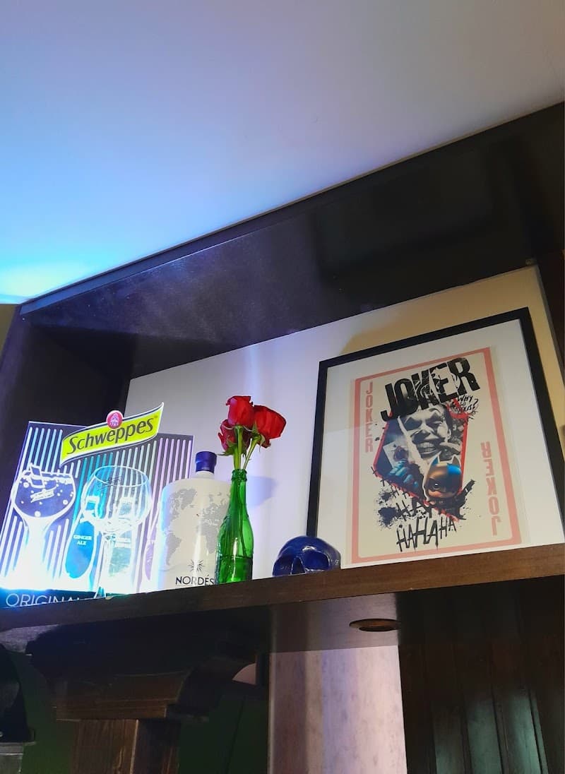 Pub Central Park - bar para ver fútbol en Almería