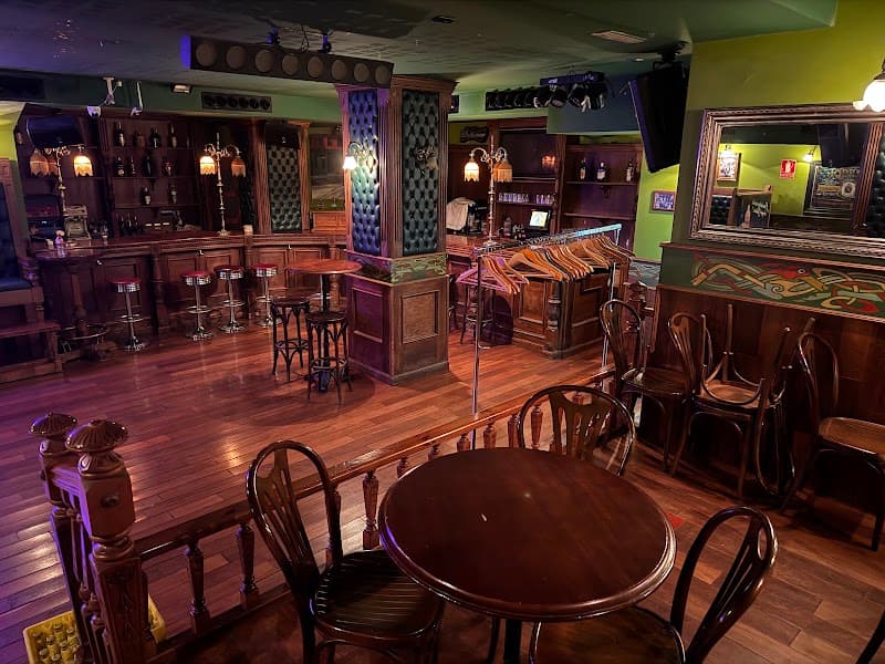 Café Dublín Irish Pub - bar para ver fútbol en Zaragoza