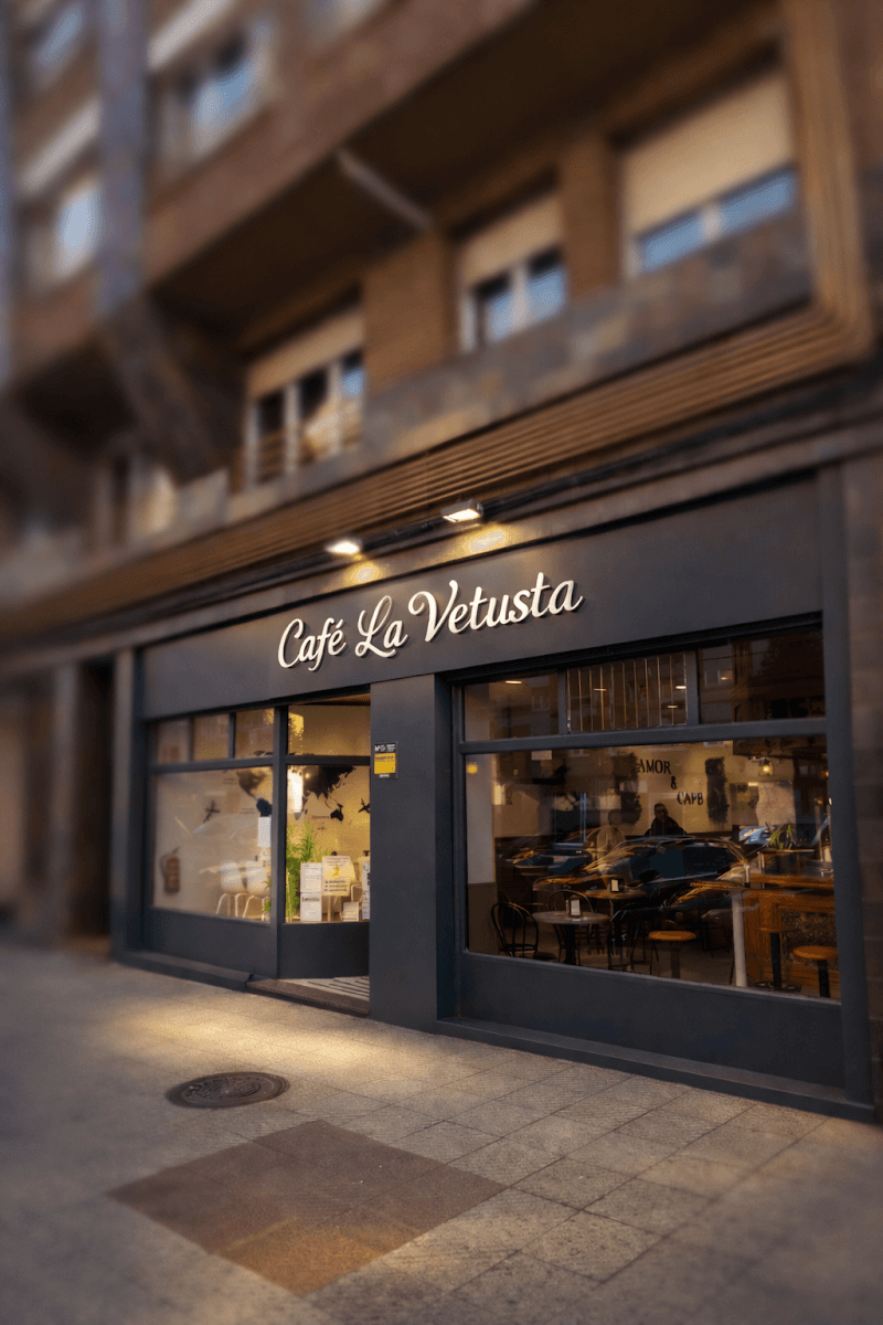 Cafe la vetusta - bar para ver fútbol en Oviedo
