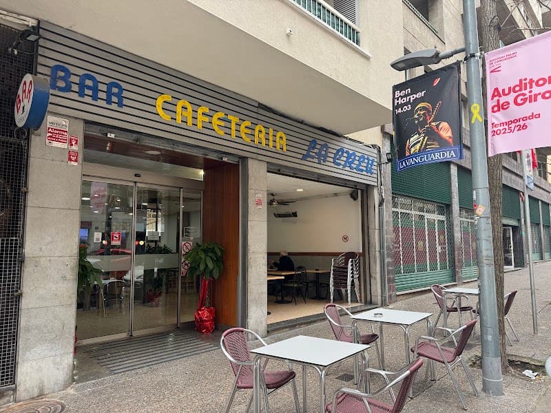 Bar Cafeteria La Creu - bar para ver fútbol en Girona