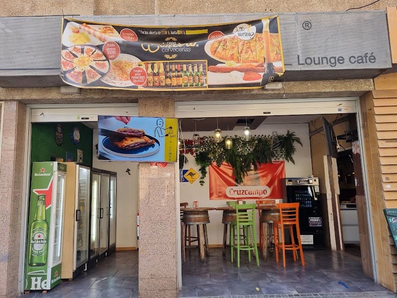 Cervecería Leffe Bulevar - bar para ver fútbol en Santa Cruz de Tenerife