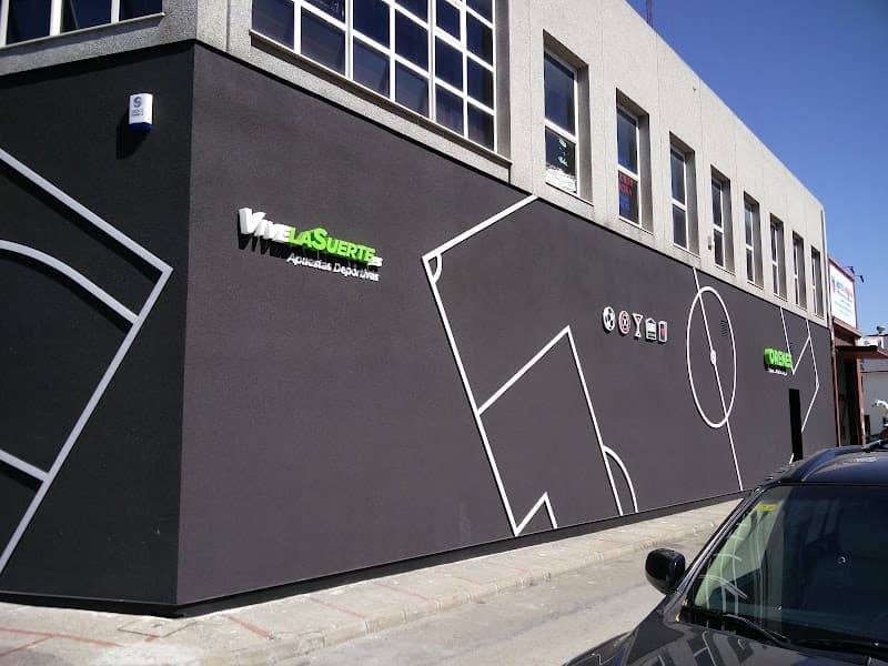 Orenes Sports Bar & Salón de Juego - bar para ver fútbol en Jerez de la Frontera