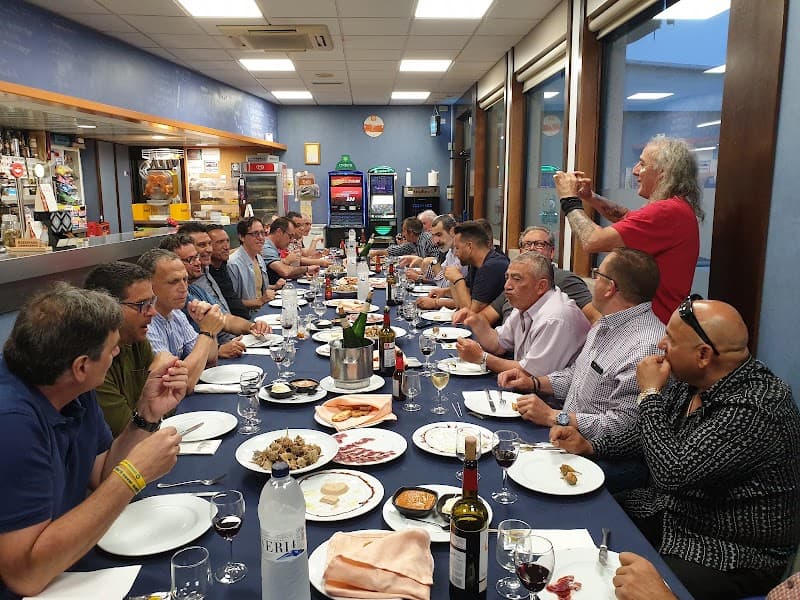 Bar Restaurant El Port (Les Spais) - bar para ver fútbol en Tarragona