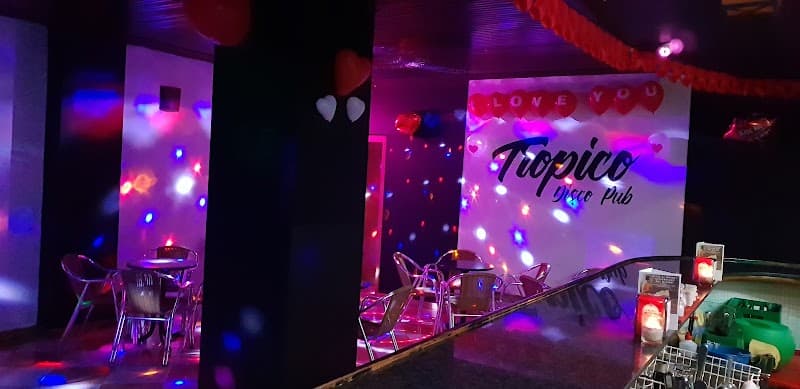 Disco Pub Trópico - bar para ver fútbol en Alicante